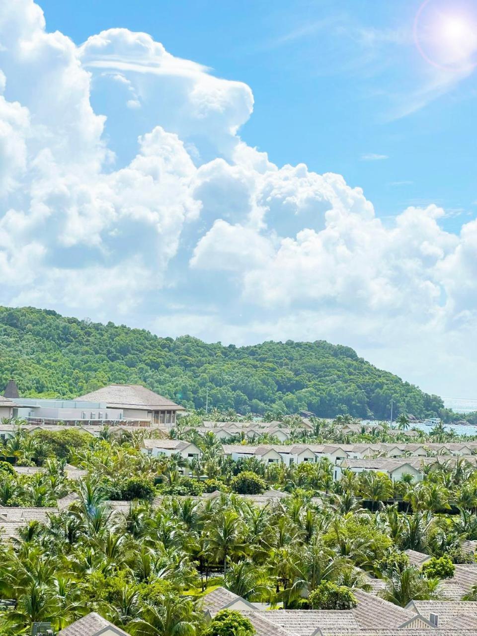 La Grotta Hotel - Phu Quoc Emerald Bay Exterior photo